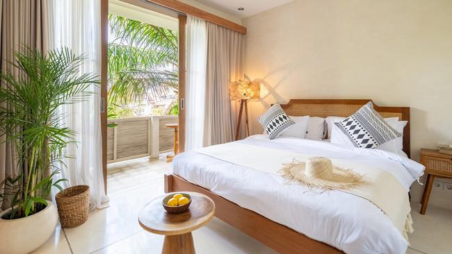 <h2>BALI 3-DAY PACKAGE, $429 (FOR TWO)</h2><p>Check in at White Goose Boutique Hotel Canggu for two nights and shave 33 per cent off your stay, now from $430 for two adults twin share. Get breakfast daily, welcome fruit and drink, one Nirvana Life wellness day pass, one three-course lunch or dinner, wi-fi and airport transfers. Book and travel before March 31, 2025.</p><p class="button-common"><a title="Book now" href="https://travel.escape.com.au/deals-and-offers/details/unwind-in-the-modern-bohemian-charm-of-white-goose-hotel-2228" target="_blank" data-cta="Book now" data-editable="true">Book now</a></p>