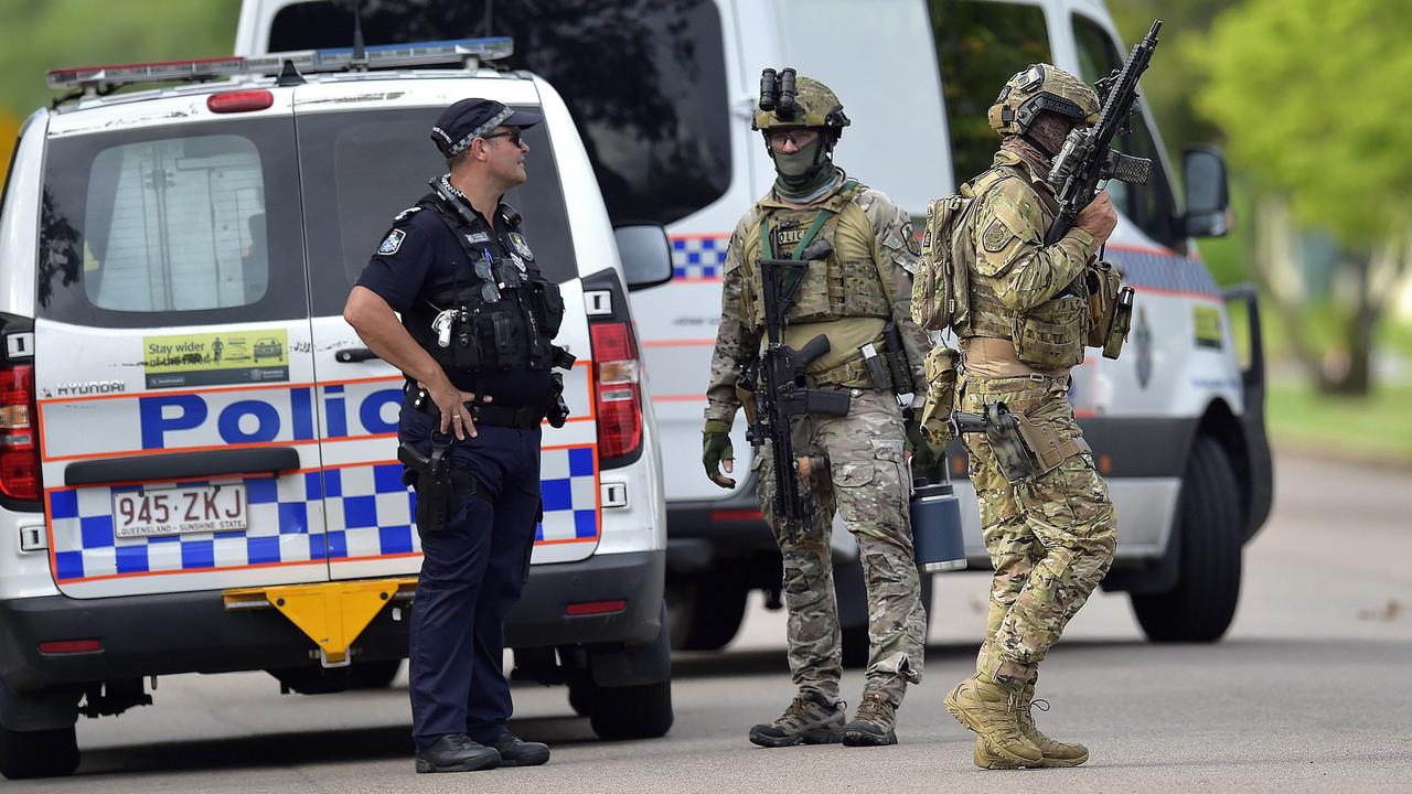 Townsville siege: Garbutt home surrounded by police after man threatens ...