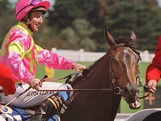  07/11/2000: Pravda, with jockey Lance O'Sullivan, refuses to budge at the start of the Melbourne Cup race./racing - Melbourn...