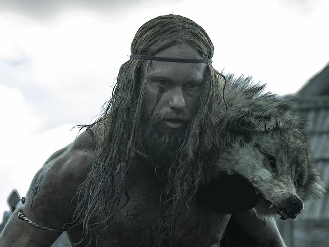 4179_D030_00378_R Alexander Skarsgård stars as Amleth in director Robert Eggers’ Viking epic THE NORTHMAN, a Focus Features release. Credit: Aidan Monaghan / © 2022 Focus Features, LLC