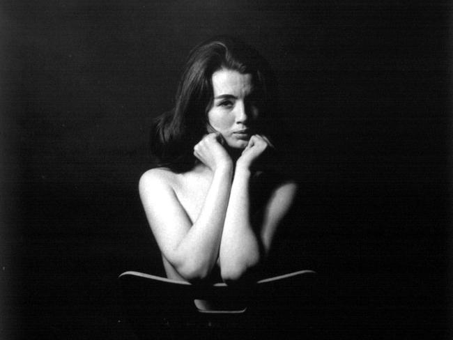 1963 : Photograph of Christine Keeler & chair, 1963 by photographer Lewis Morley, that is part of "Lewis Morley: Myself and Eye photographic exhibition at National Portrait Gallery in Canberra from 15/03/03 to 29/06/03.Photography