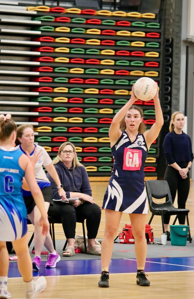 Runaways’ Keely Warcon playing Premier League netball in 2023.