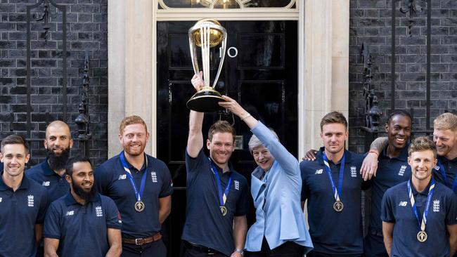 The England team with Prime Minster Theresa May at No.10 Downing Street.