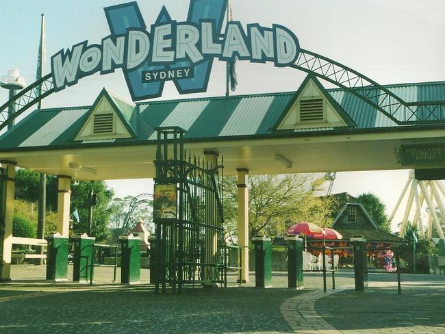 Australia's Theme Park Wonderland