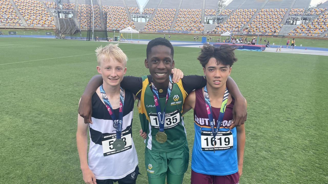 Daniel Masunungure, middle, flanked by Zera Devine and Sebastian Hartel.