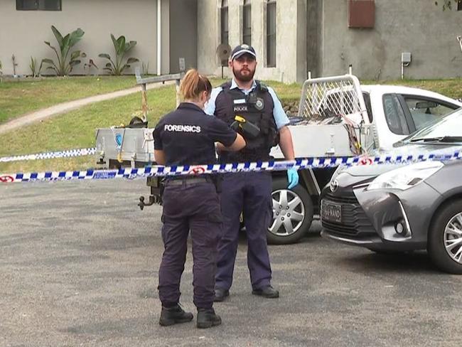 A man has died after he fell from a ladder in Bateau Bay. PICTURE: TNV