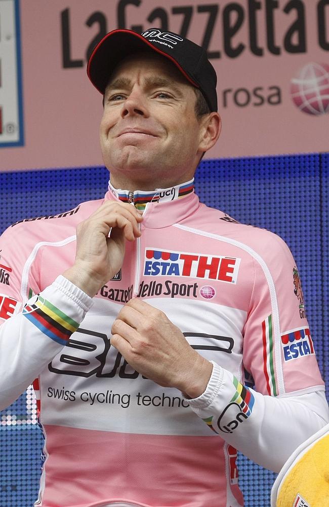 Evans wears the overall leader’s pink jersey after the 2nd stage of the 2010 Giro.