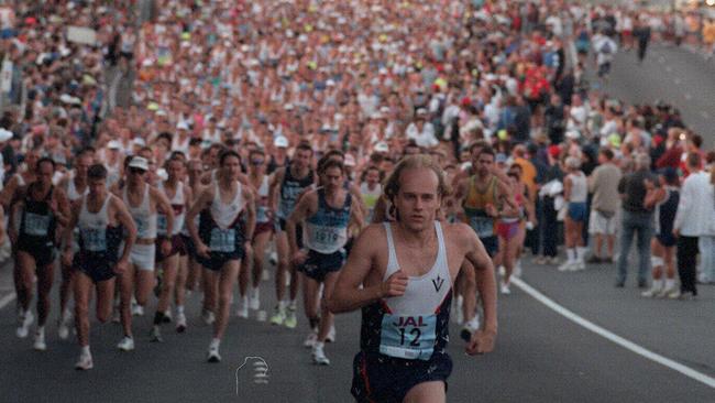 Magnus Michelsson leads from the start in the 1996 marathon.