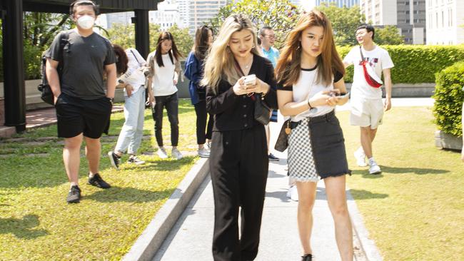 Would-be Chinese students are getting first hand accounts of life in Australia from the local Chinese community. Picture: Jonathan Taylor