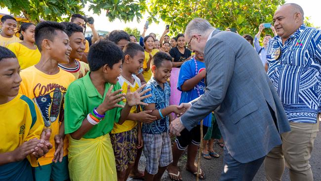 Mr Albanese meets children from Satapuala Village in Samoa ahead of final meetings with Commonwealth heads at the CHOGM summit. Picture: PMO