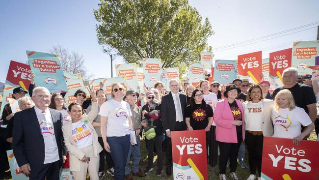 Prime Minister Anthony Albanese and Indigenous Australians Minister Linda Burney with supporters of Yes23 in Hobart. Picture: Chris Kidd