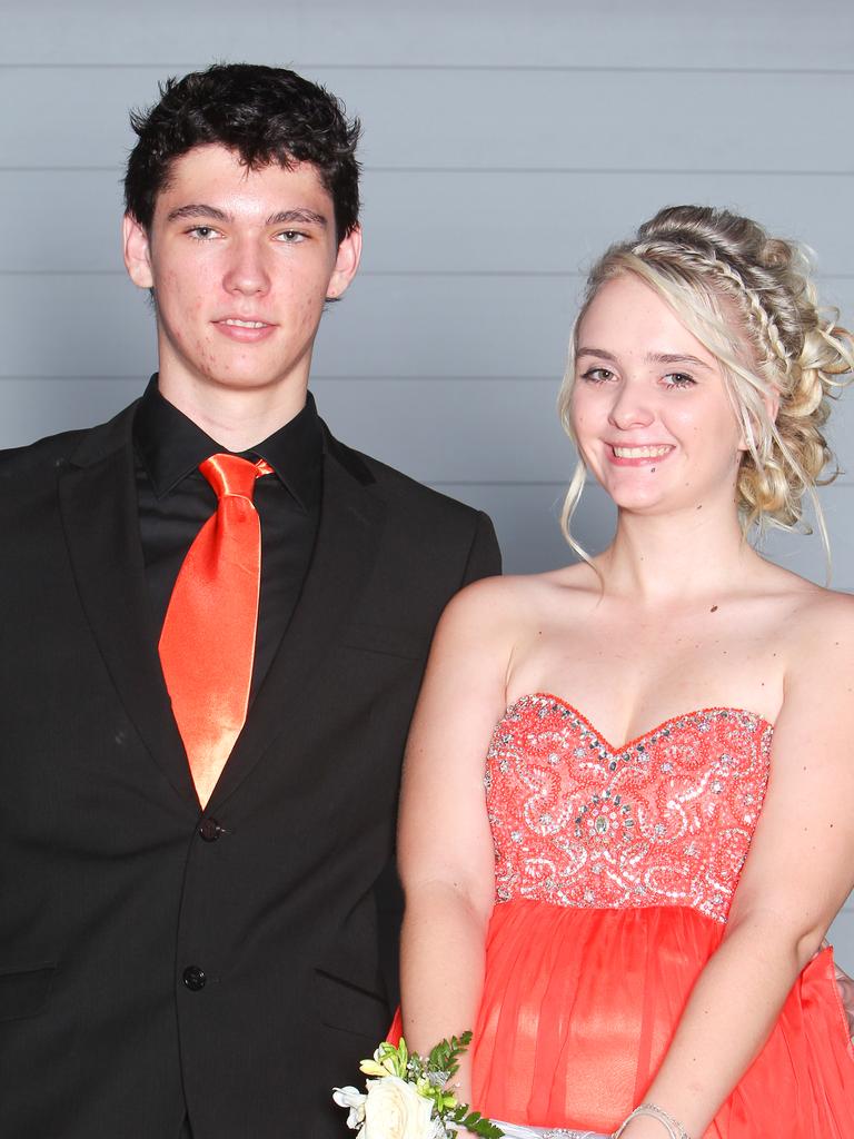 Keegan Steele and Tayla Birch at the 2011 Kormilda College formal. Picture: SHANE EECEN / NT NEWS