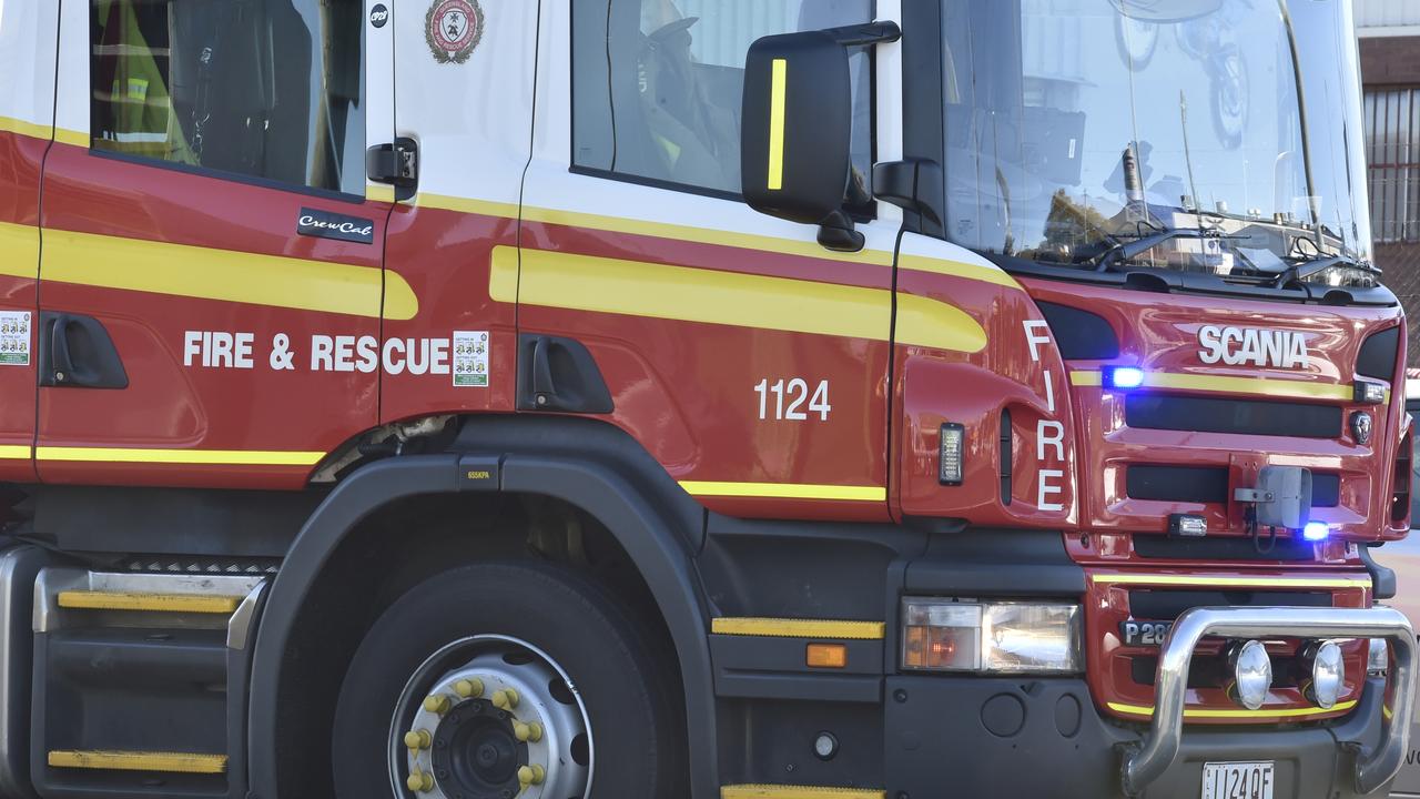 Traffic chaos after truck crashes on Bruce Hwy, Sunshine Mwy