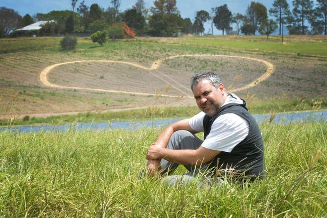 HEART OF GOLD: Sapphires director Wayne Blair relaxes just outside of Gympie yesterday in preparation for the Heart of Gold. Photo Craig Warhurst / The Gympie Times. Picture: Craig Warhurst