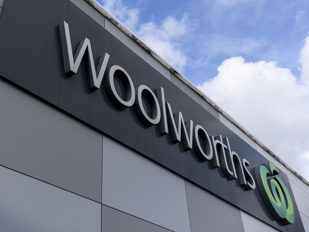Woolworths had a 12 per cent lead over Coles for having the <b/>best fresh and healthy or organic products. NCA NewsWire / Sarah Marshall