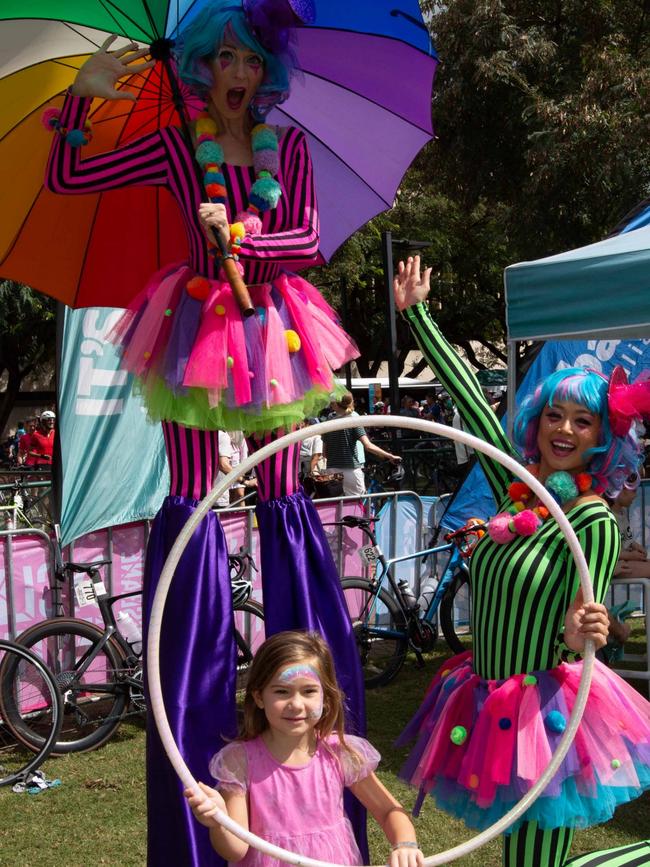 Thousands of cyclists took to the streets of the river city on Sunday for the Tour de Brisbane. \Photo: Grace Kessels.