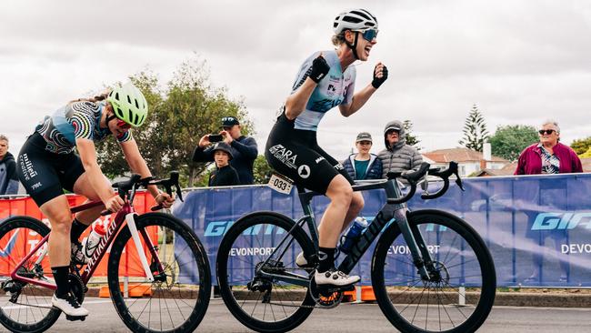 South Australian Chloe Moran celebrates after winning the Devonport Criterium last year. Picture: Andy Rogers/Fame and Spear