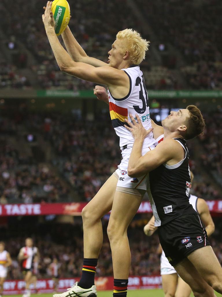 Adelaide's Elliott Himmelberg marks in the win over St Kilda. Pic: Michael Klein.