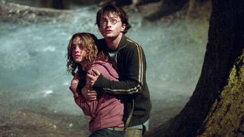 Emma Watson and Daniel Radcliffe in Harry Potter and the Prisoner of Azkaban