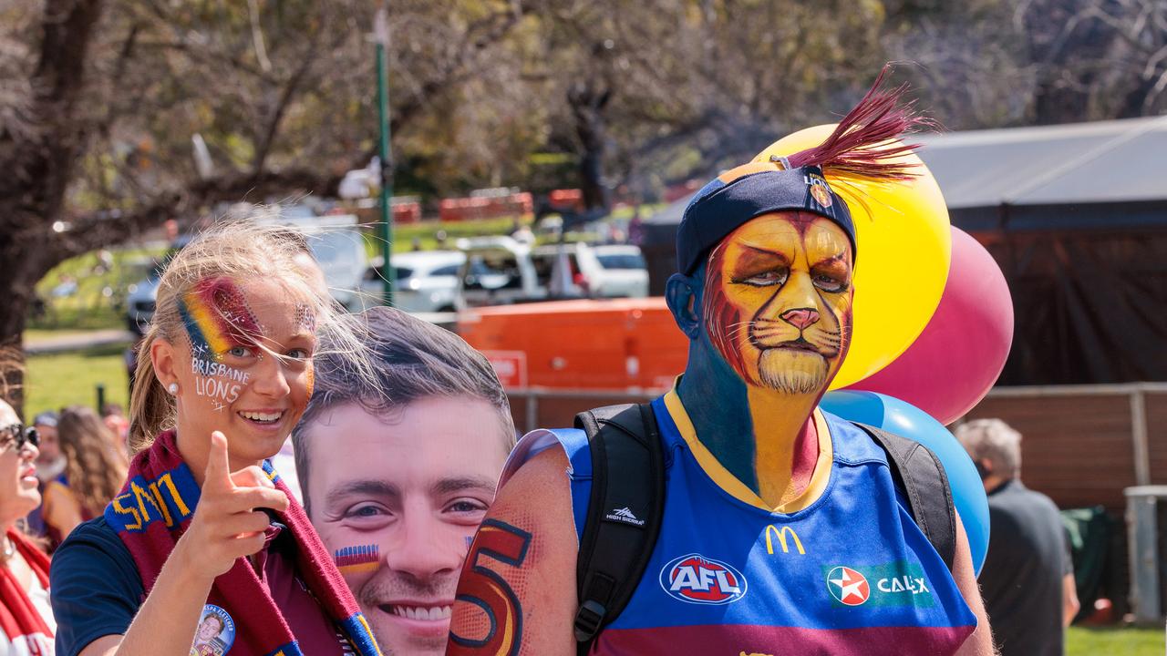 Brisbane Lions fans make their way to the MCG. Picture: NewsWire/Nadir Kinani