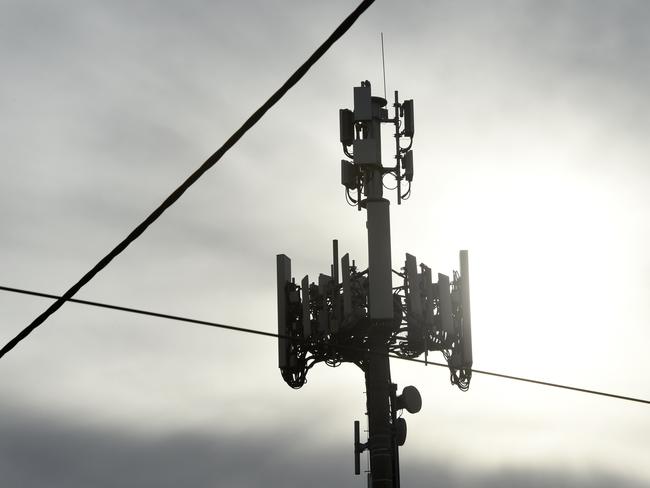 MELBOURNE, AUSTRALIA - NewsWire Photos MAY 25, 2022: Generic telecommunications images. A mobile phone tower in Melbourne. Picture: NCA NewsWire / Andrew Henshaw