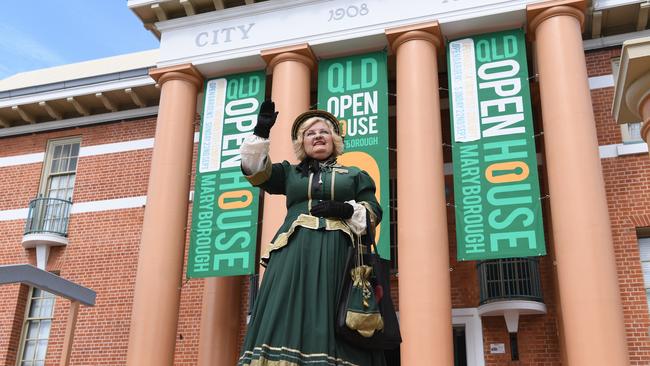 Mary Heritage (Carmel Murdoch) in front of Maryborough City Hall.