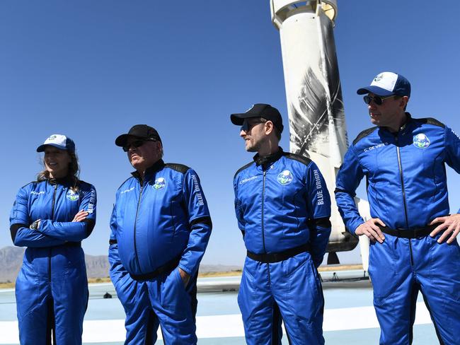 (L-R) Blue Origin’s VP of Mission &amp; Flight Operations Audrey Powers; William Shatner; Planet Labs co-founder, Chris Boshuizen; and Medidata Solutions Co-Founder, Glen de Vries. Picture: AFP