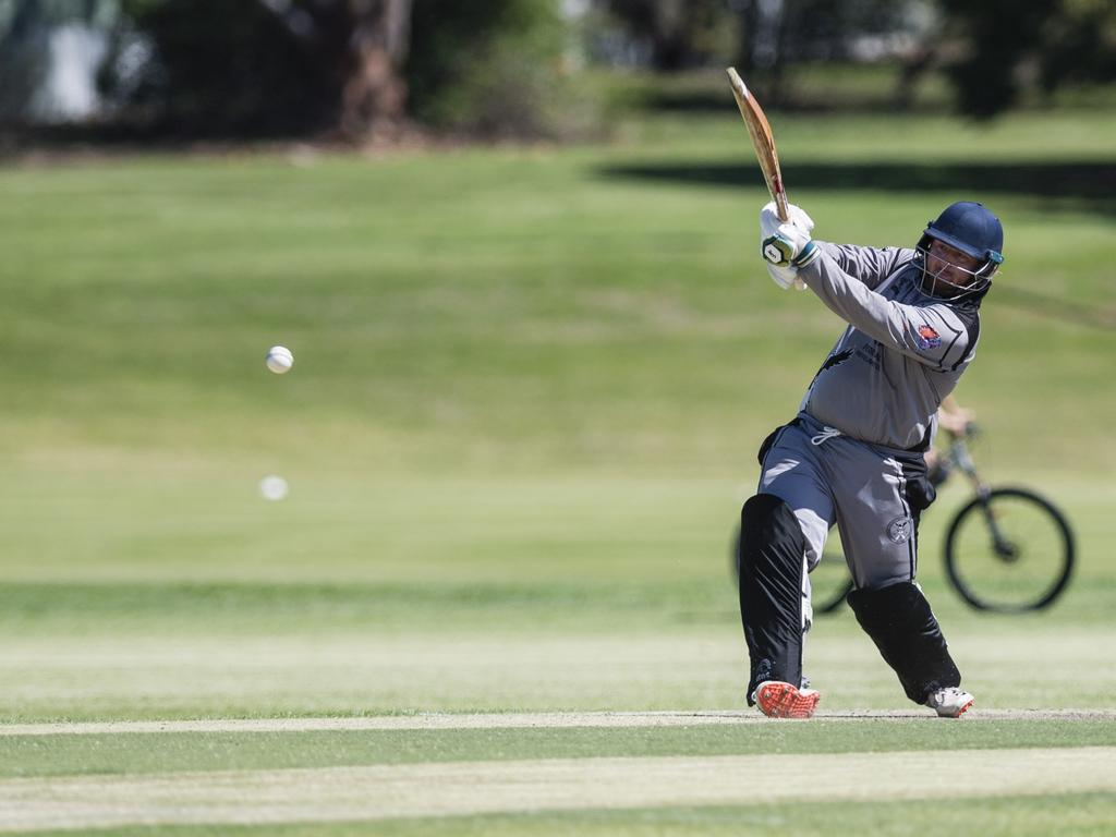 Kyle Leeson bats for Souths Magpies against Metropolitan-Easts in Toowoomba Cricket A Grade One Day grand final at Captain Cook Reserve, Sunday, December 10, 2023. Picture: Kevin Farmer