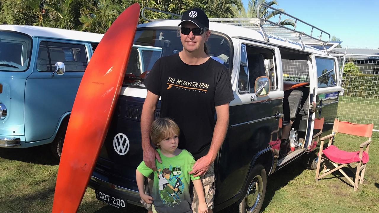 Paul Flemming with his son Finley and his date for this weekend, his 77 VW Microbus Deluxe.