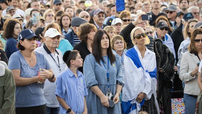 The vigil attracted more than 9000 people. Picture: NCA NewsWIRE / Monique Harmer