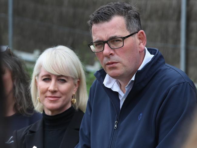 MELBOURNE, AUSTRALIA - NewsWire Photos, NOVEMBER 4, 2022. Victorian Premier, Daniel Andrews pictured with his wife Catherine, and the Minister for Environment and Climate Action, Lily DÃAmbroio, make an announcement at Pawfield Park Fenced Dog Park in Melbourne. Picture: NCA NewsWire / David Crosling