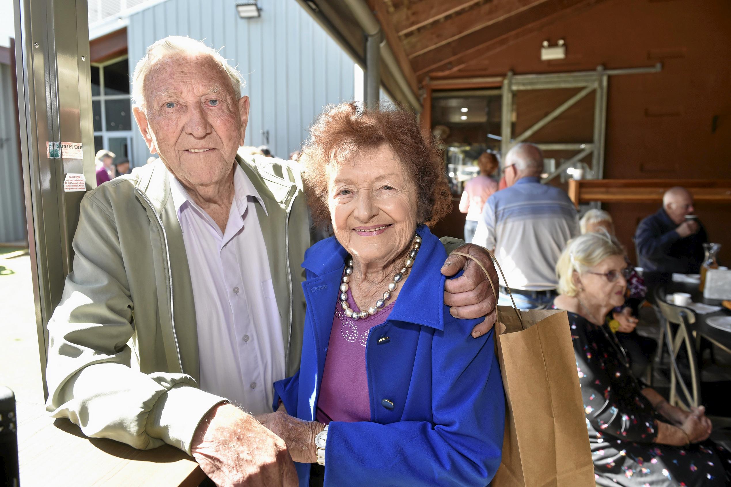 Les and Fae Stephson. Launch of Chronicle Garden Compettion. August 2019. Picture: Bev Lacey