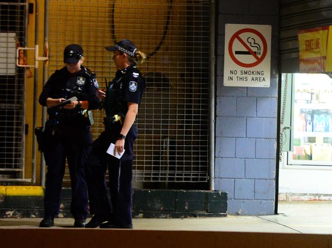 The bottle shop at the Royal Hotel in West End was held up tonight. Police swarmed the area and bought the dog squad in for a search around the area.