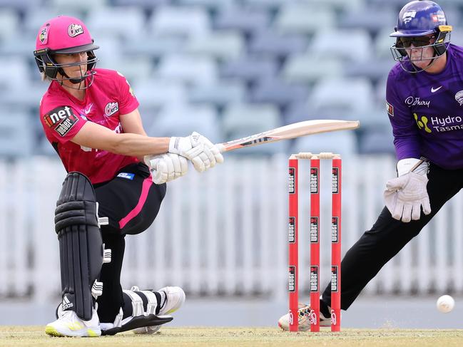 PERTH, AUSTRALIA - NOVEMBER 03: Ellyse Perry of the Sixers bats during the Women's Big Bash League match between the Sydney Sixers and the Hobart Hurricanes at the WACA, on November 03, 2021, in Perth, Australia. (Photo by Paul Kane/Getty Images)