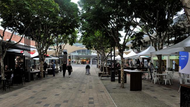 Business was far from booming in the Coffs Harbour CBD before the snap 7-day lockdown was announced. Photo: Tim Jarrett