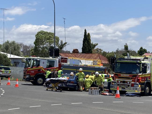 Three hospitalised after crash at major Toowoomba CBD intersection