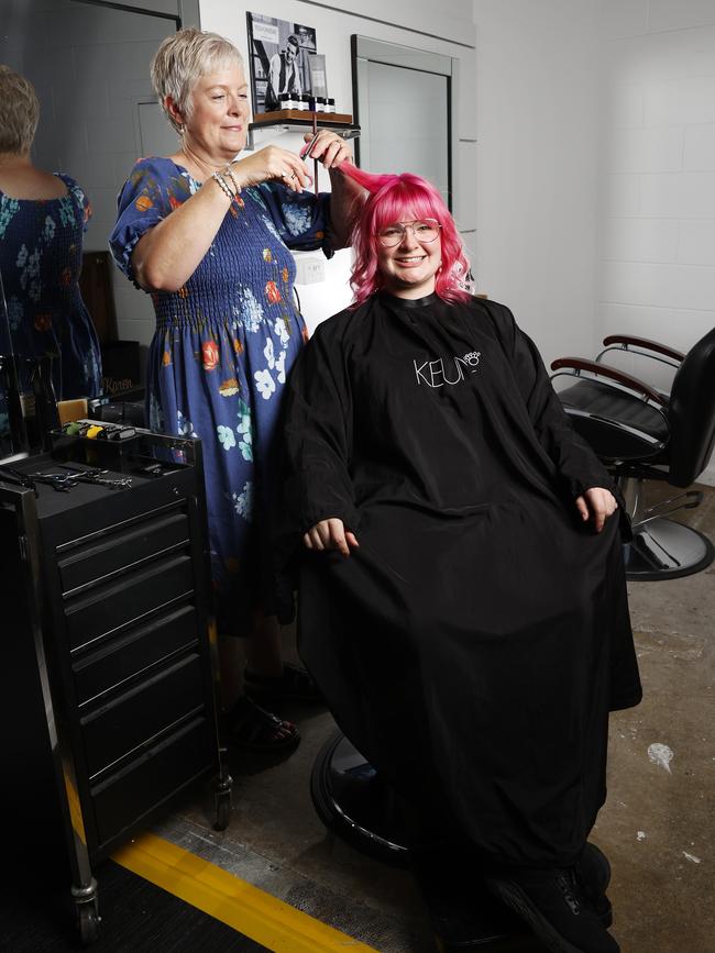 Hairdresser Alison Palmer with her mother Deena Moroney. Picture: Nikki Davis-Jones