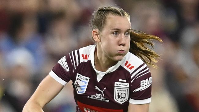 TOWNSVILLE, AUSTRALIA - JUNE 27:  Tamika Upton of the Maroons runs the ball during game three of the 2024 Women's State of Origin series between Queensland Maroons and New South Wales Sky Blues at Queensland Country Bank Stadium on June 27, 2024 in Townsville, Australia. (Photo by Ian Hitchcock/Getty Images)