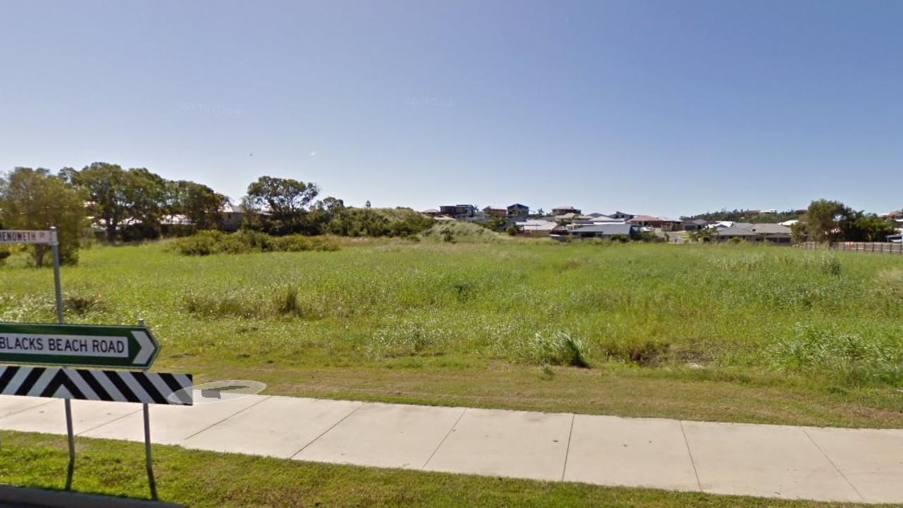 Crossroad Developments has applied to Mackay Regional Council to build a shopping precinct and residential sub development along Blacks Beach Rd in Blacks Beach, next door to the Blacks Beach Tavern. Picture: Google Maps