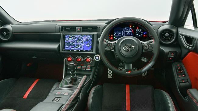 A larger touchscreen and digital dash feature inside the 2021 Toyota GR 86.