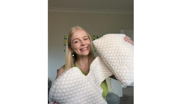 Sleepybelly Pregnancy Pillow Review: “An absolute lifesaver