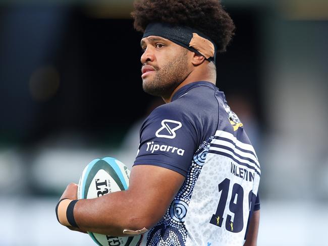 PERTH, AUSTRALIA - JUNE 01: Rob Valetini of the Brumbies looks on as he warm's up during the round 15 Super Rugby Pacific match between Western Force and ACT Brumbies at HBF Park, on June 01, 2024, in Perth, Australia. (Photo by James Worsfold/Getty Images)