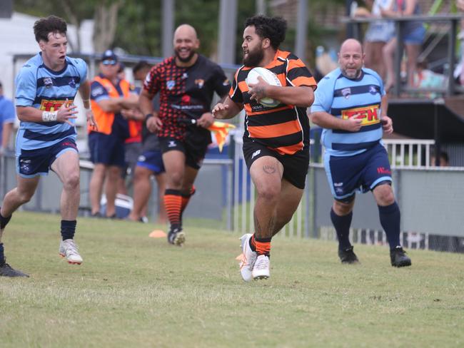 GCDRU round 2. Helensvale vs. Coomera. 2nd Grade. 13 April 2024 Helensvale Picture by Richard Gosling