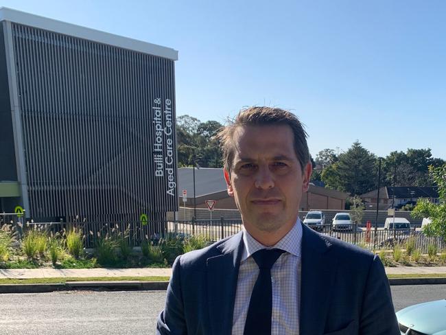 Opposition health spokesman Ryan Park outside Bulli Hospital. Picture: Madeline Crittenden