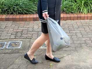 Plastic shopping bags only have 100 days left in QLD. Picture: Madeline Grace