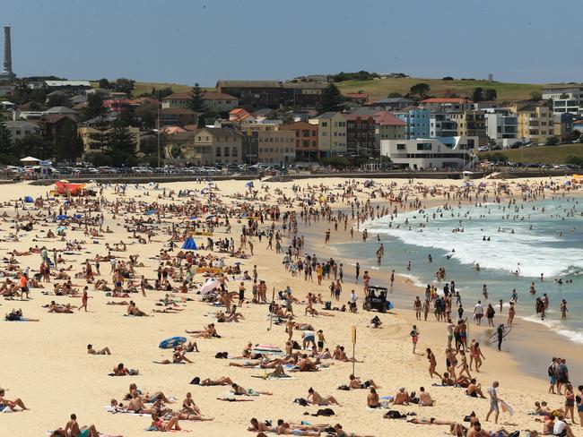 Bondi Beach is going to be packed today. Pic: Mark Evans