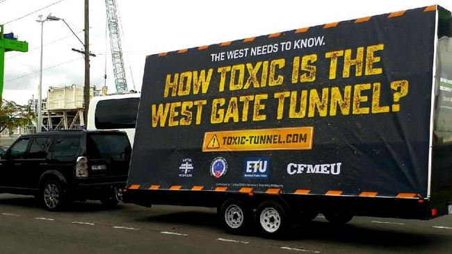 The CFMEU is warning workers and residents of toxic waste on West Gate Tunnel construction sites.