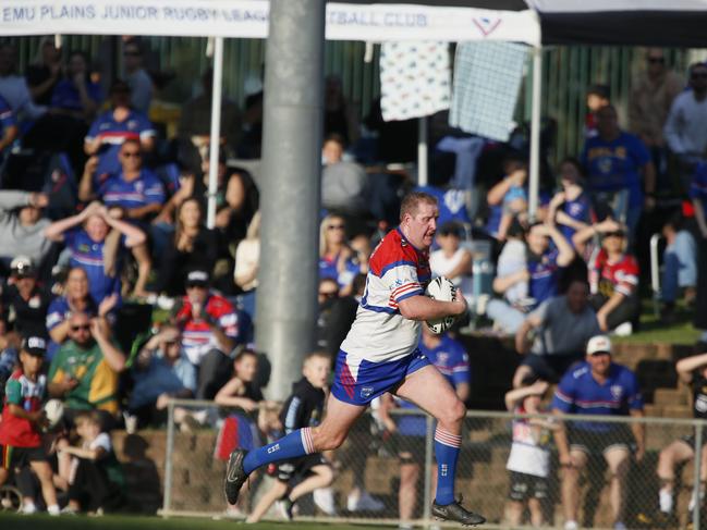 Greg Alderson for Emu Plains. Picture Warren Gannon Photography