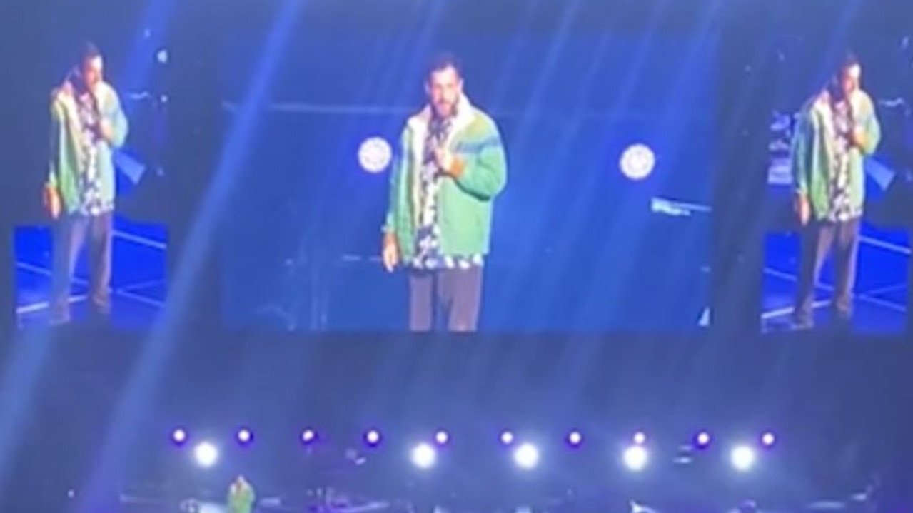 Adam Sandler pauses comedy show to help fan suffering medical emergency