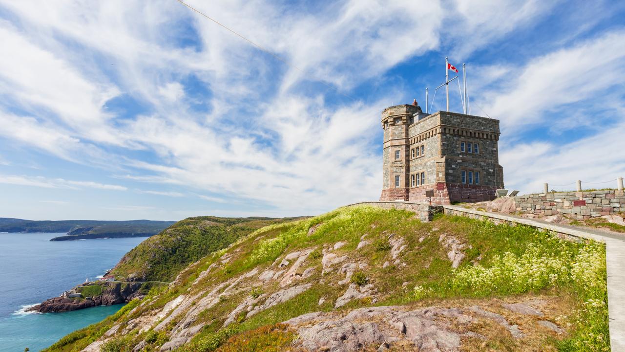 Newfoundland best tours: Globus itinerary St John’s, Iceberg Alley ...